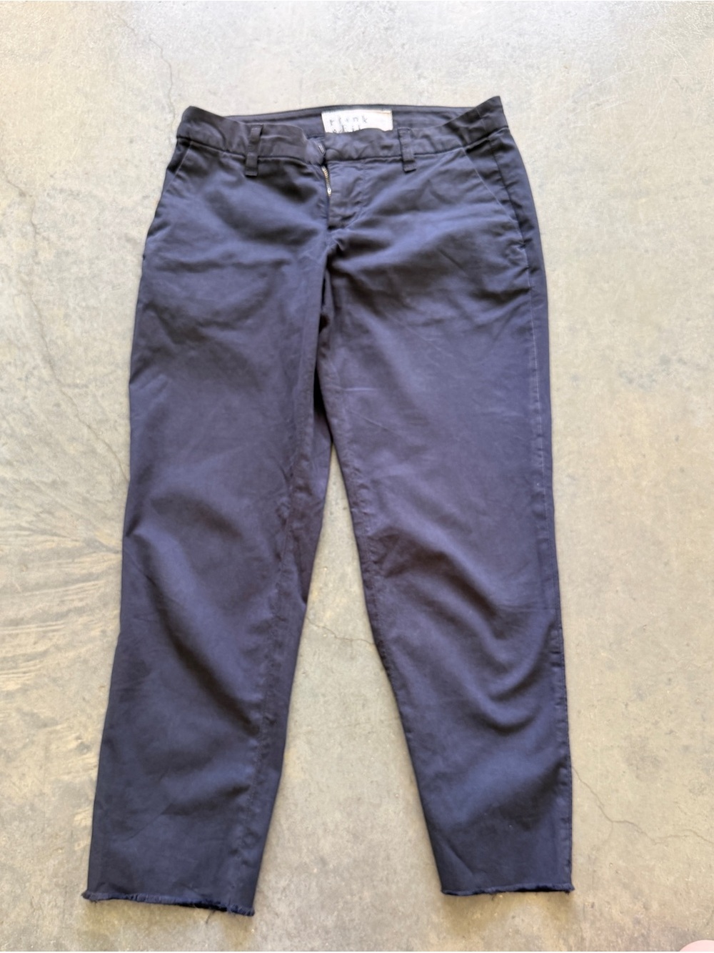 Frank & Eileen Wicklow Italian Chino Pants Size 2 Washed Black Raw Hem Stretch